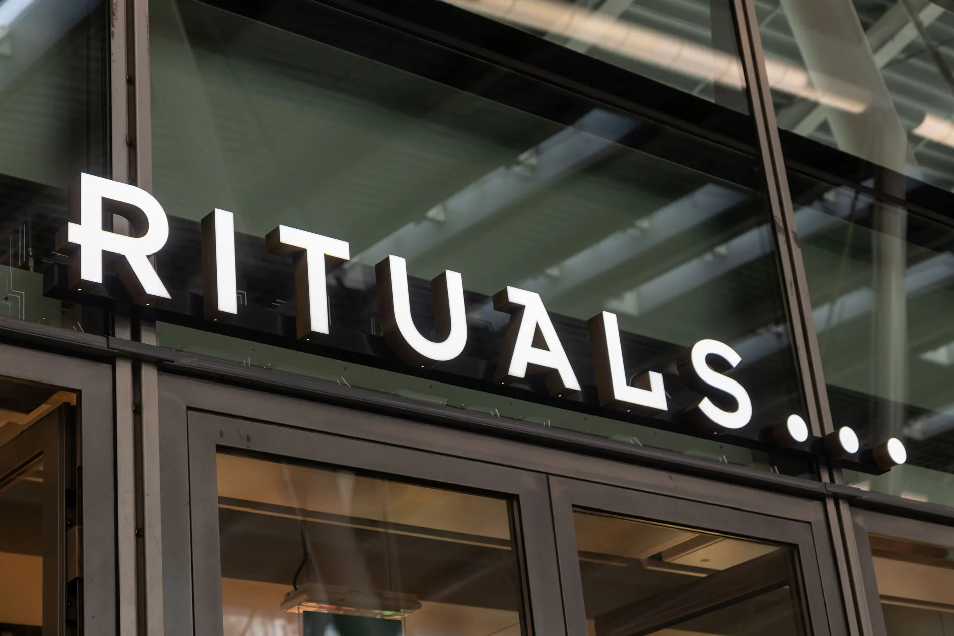 Rituals のこのシャワー フォームを使えば、もう香水は必要ありません。